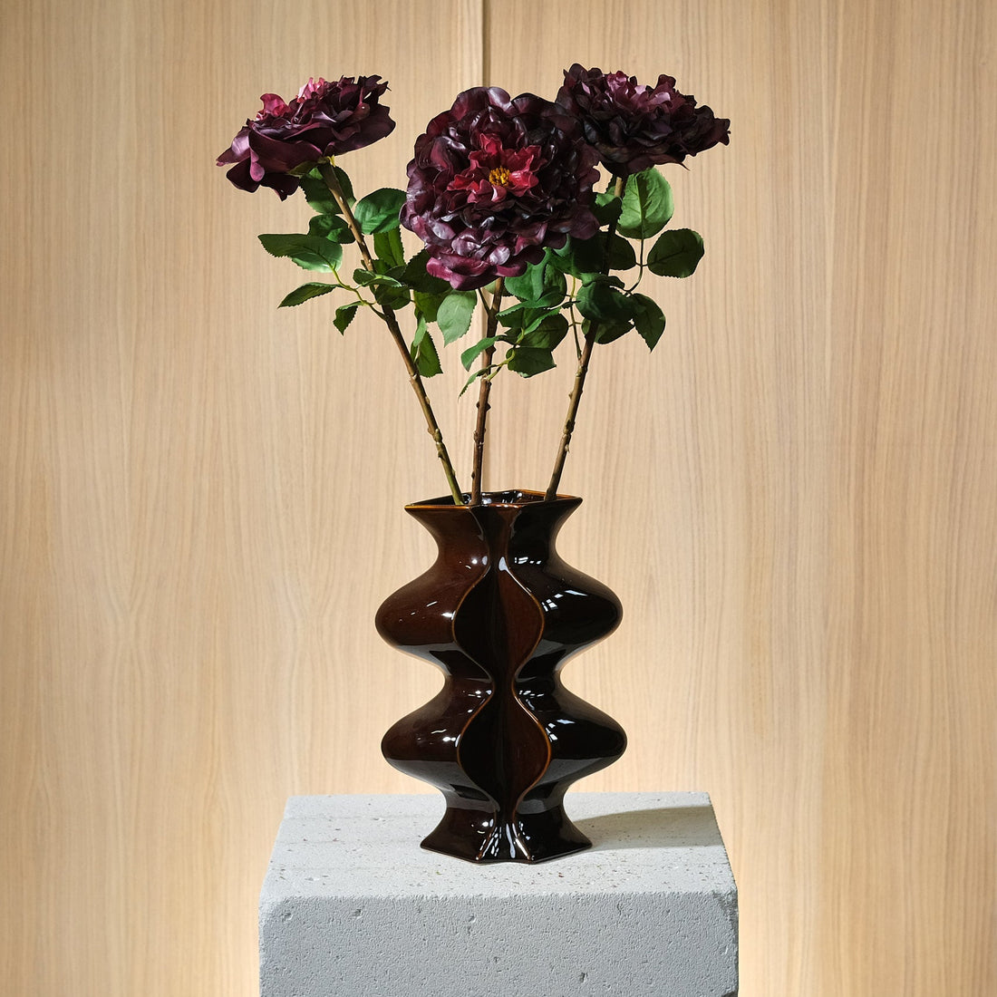 Real Touch Konstros Stor Burgundy 70 cm