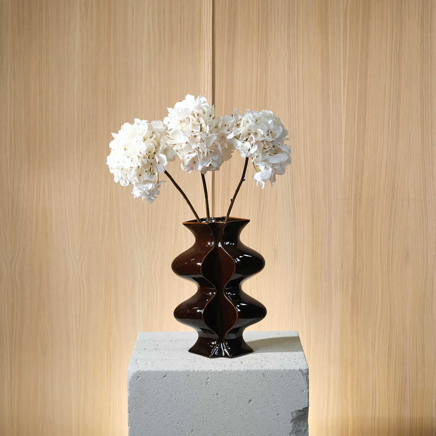 Real Touch Hortensia Cream 63 cm