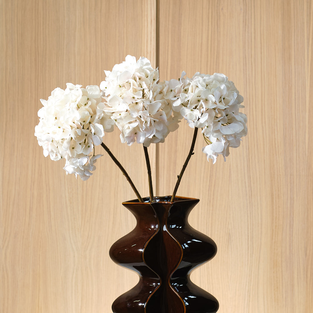 Real Touch Hortensia Cream 63 cm