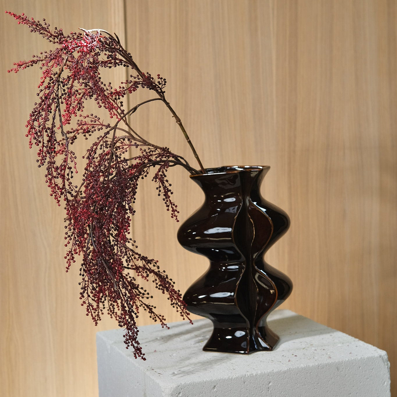 KonstBär Burgundy 89 cm
